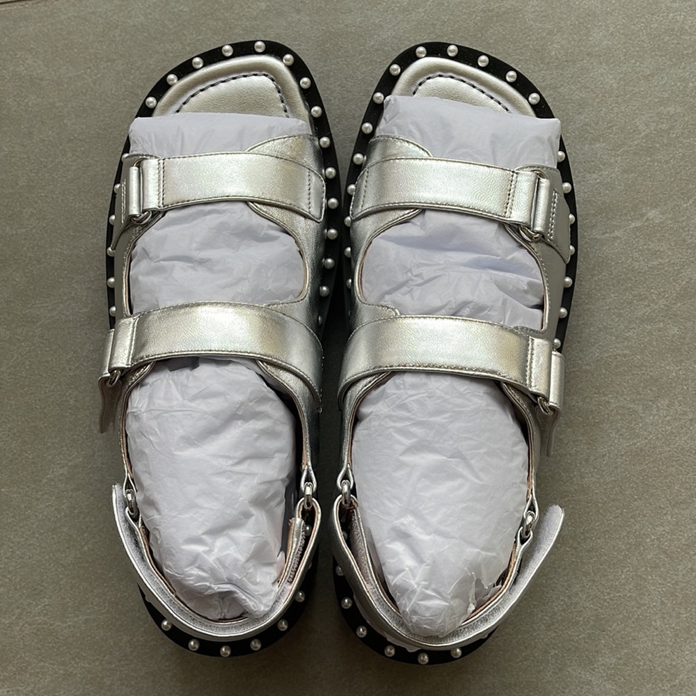 Stuart Weitzman Silver Zoe Lift Slingback Leather Embellished Sandal Size 9